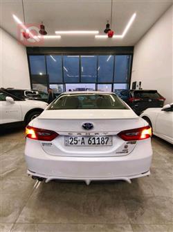 تۆیۆتا کامری